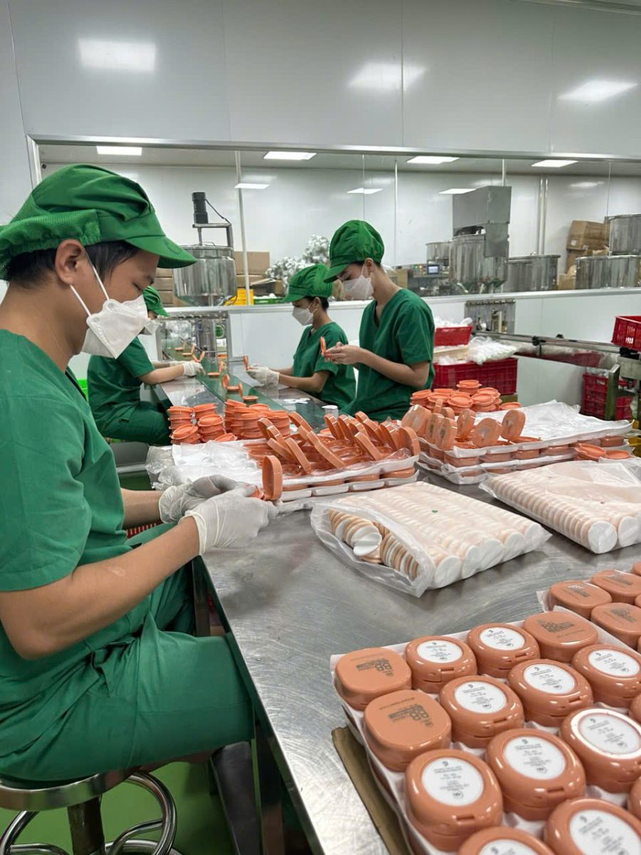 Quy tình gia công mỹ phẩm